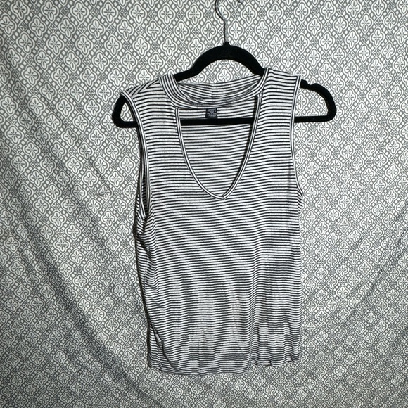 Rue 21 Cute Shirt - Picture 1 of 2